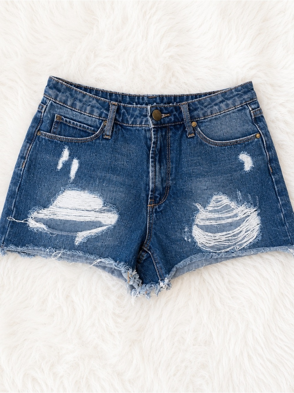 Articles of Society Distressed Denim Shorts Women’s 26 Mid Rise Raw Hem Festival